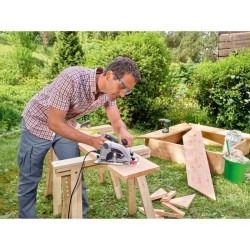 Scie circulaire BOSCH - PKS 40 - 850W - Coupe droite et en onglet jusq