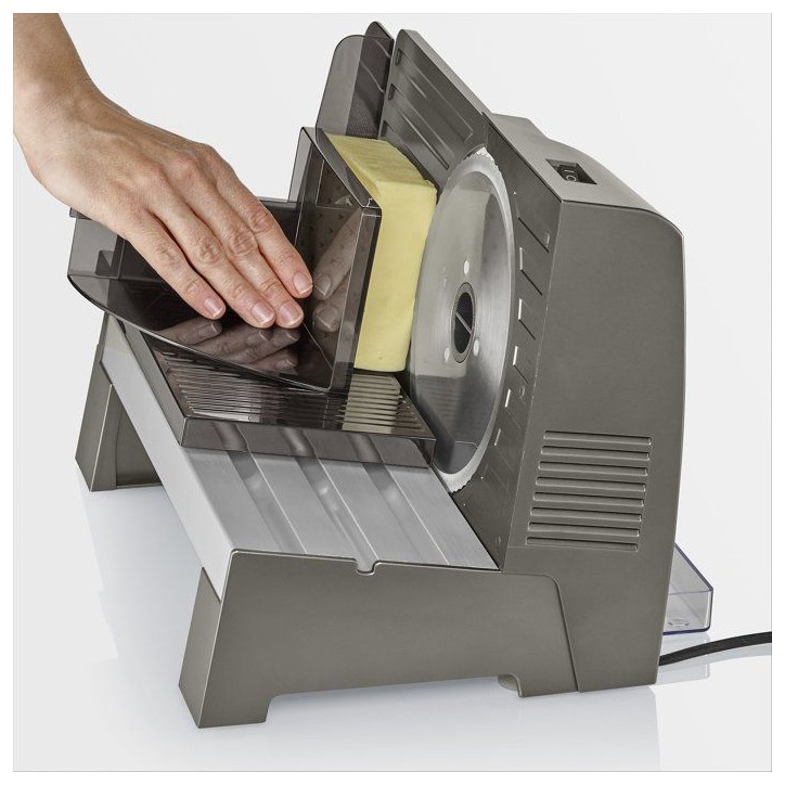 Trancheuse électrique universelle - SEVERIN - AS3918 - 150 W - Lame inox amovible 0 a 23 mm - Dark inox Trancheuse électrique universelle - SEVERIN - AS3918 - 150 W - Lame inox amovible 0 a 23 mm - Dark inox