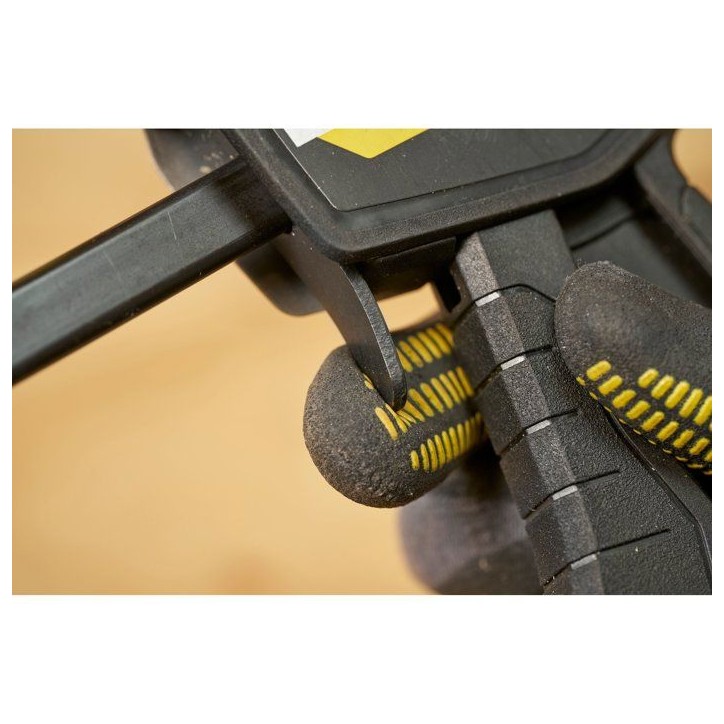 SERRE JOINT M MOYENNE PUISSANCE 150MM FATMAX