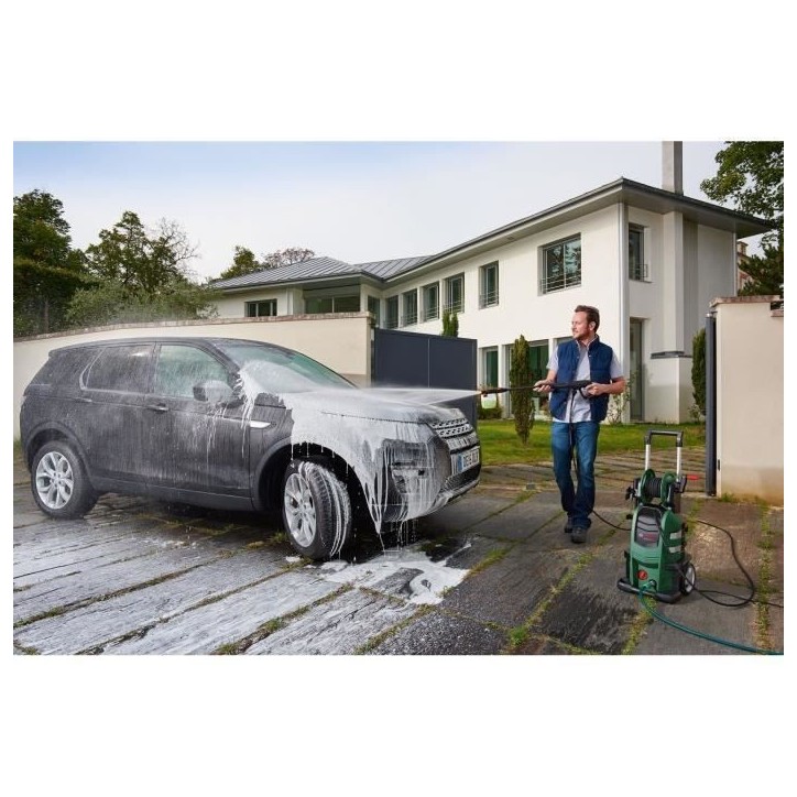 Nettoyeur haute-pression Bosch - AdvancedAquatak 160 - 2600W - 160 bar - Débit 570 L/h Nettoyeur haute-pression Bosch - AdvancedAquatak 160 - 2600W - 160 bar - Débit 570 L/h