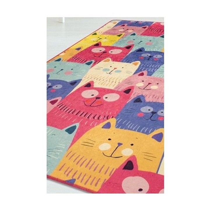 Tapis enfant 120 x 180 cm - Polyester - Hauteur poil : 8 mm - 700 gr/m² - Antibactérien - Revers antidérapant - Lavable en ma