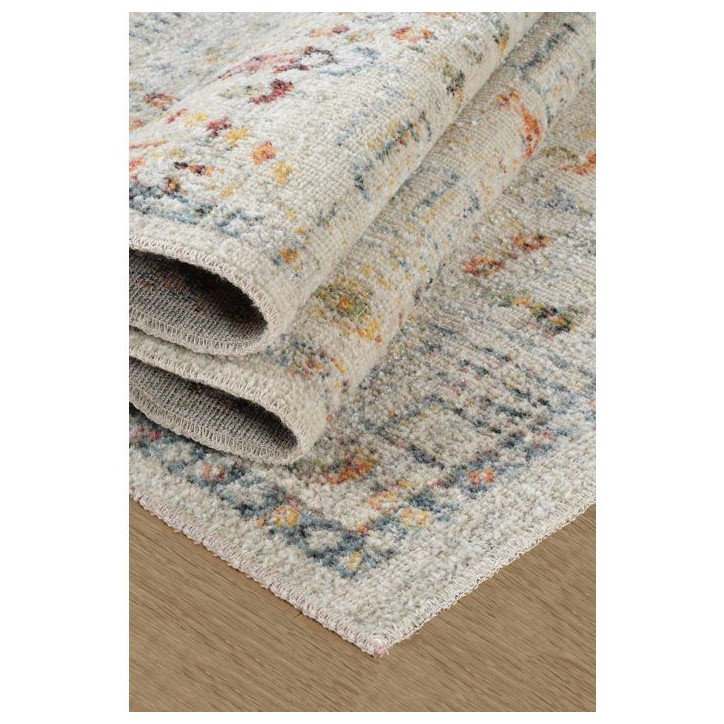 Tapis 120 x 180 cm - polypropylène/coton - Hauteur de poil : 6 mm - Poids : 1525 gr/m² - Non lavable en machine