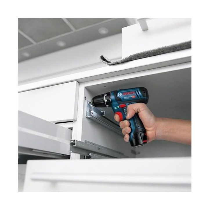 Perceuse-visseuse a percussion Bosch Professional GSB 12V-15, 2 batteries 2Ah et 4Ah, 1 chargeur et set d'accessoire - 06019B690 Perceuse-visseuse a percussion Bosch Professional GSB 12V-15, 2 batteries 2Ah et 4Ah, 1 chargeur et set d'accessoire - 06019B690