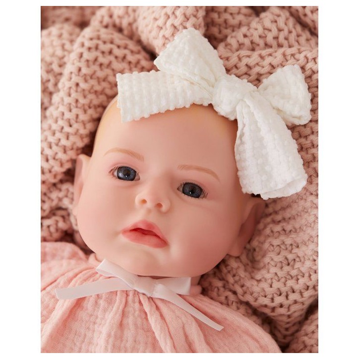 Baby born Real - Poupon Fille - Peau claire - Yeux ouverts - Poupon réaliste - Modèle unique - Aléatoire - Dès 3 ans Baby born Real - Poupon Fille - Peau claire - Yeux ouverts - Poupon réaliste - Modèle unique - Aléatoire - Dès 3 ans