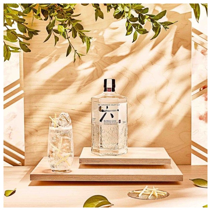Roku Gin Craft Japonais - Gin aux 6 Botaniques Japonaises| 43% vol | 70cl