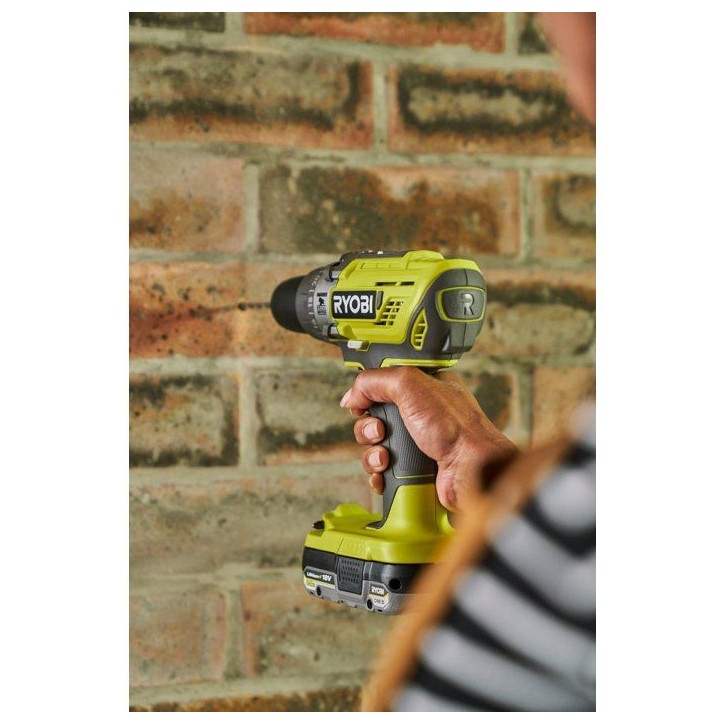 RYOBI Perceuse à percussion 18V ONE+ - sans batterie ni chargeur - R18PD3-0 RYOBI Perceuse à percussion 18V ONE+ - sans batterie ni chargeur - R18PD3-0