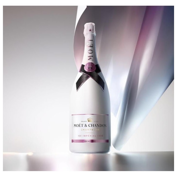 Champagne Moët & Chandon Ice Imperial Rosé Demi-Sec 12% - 75cl Champagne Moët & Chandon Ice Imperial Rosé Demi-Sec 12% - 75cl