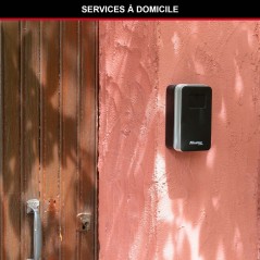 Boîte a clés - MASTER LOCK- 5410EURD - Taille Moyenne - Porte « a capot » - Combinaison a 4 chiffres - Corps en aluminium