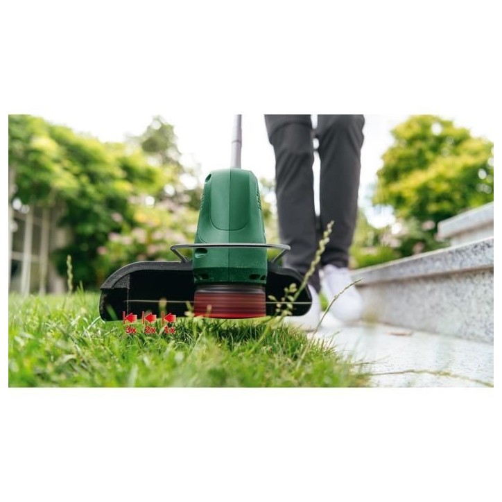 Coupe-bordures Bosch - EasyGrassCut 18-230 (1 Batterie, 1 chargeur, diametre de coupe : 23 cm) Coupe-bordures Bosch - EasyGrassCut 18-230 (1 Batterie, 1 chargeur, diametre de coupe : 23 cm)