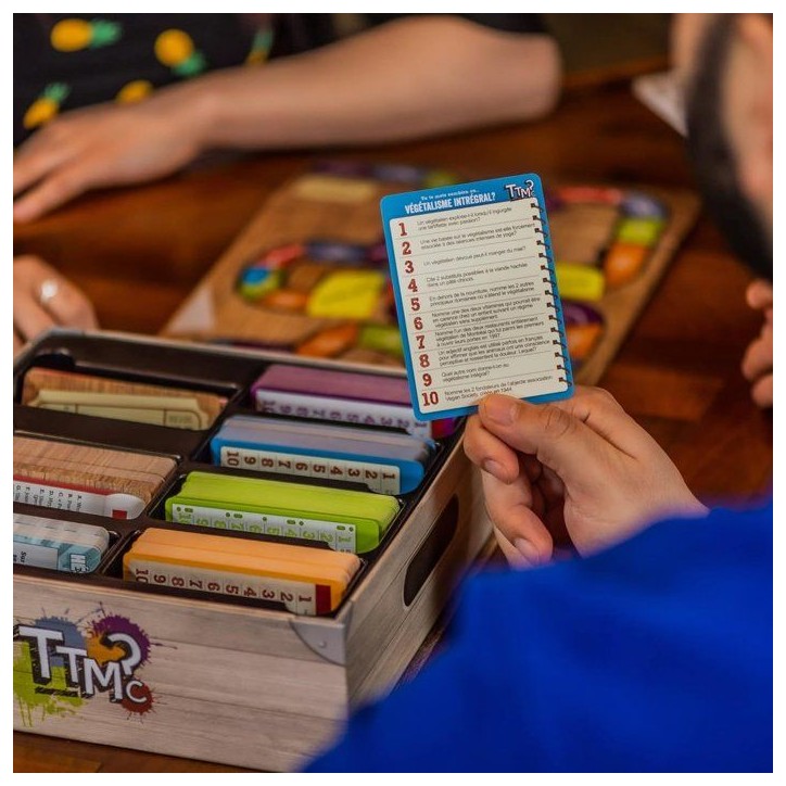 Jeu de société - TTMC - Tu Te Mets Combien ? - Quiz culture générale - Des 14 ans Jeu de société - TTMC - Tu Te Mets Combien ? - Quiz culture générale - Des 14 ans