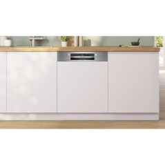 Lave-vaisselle semi-encastrable BOSCH SMI4HCS07E SER4 - 14 couverts - Induction - L60cm - 42 dB - Classe C - Inox