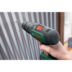Bosch Perceuse Visseuse a Percussion Universal Impact 18V + x2 Batteri