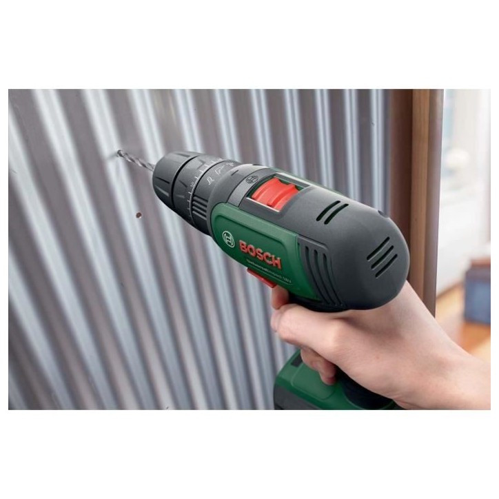 Bosch Perceuse Visseuse a Percussion Universal Impact 18V + x2 Batteries 2,0 Ah et Chargeur Bosch Perceuse Visseuse a Percussion Universal Impact 18V + x2 Batteries 2,0 Ah et Chargeur