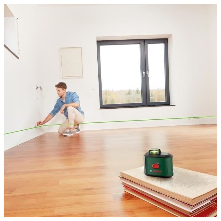 Laser lignes UniversalLevel 360 de Bosch (laser lignes vertical et horizontal avec laser a 360° pour un alignement dans toute Laser lignes UniversalLevel 360 de Bosch (laser lignes vertical et horizontal avec laser a 360° pour un alignement dans toute
