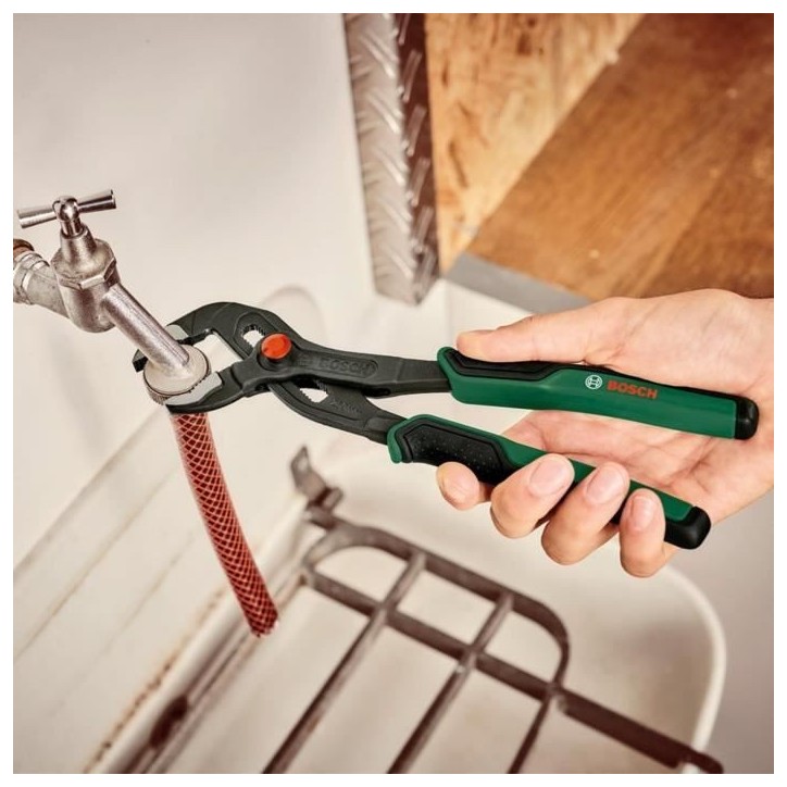 Bosch - Set de 4 pinces (coupante diagonale précise et durable, universelle, a bec long et multiprises) Bosch - Set de 4 pinces (coupante diagonale précise et durable, universelle, a bec long et multiprises)