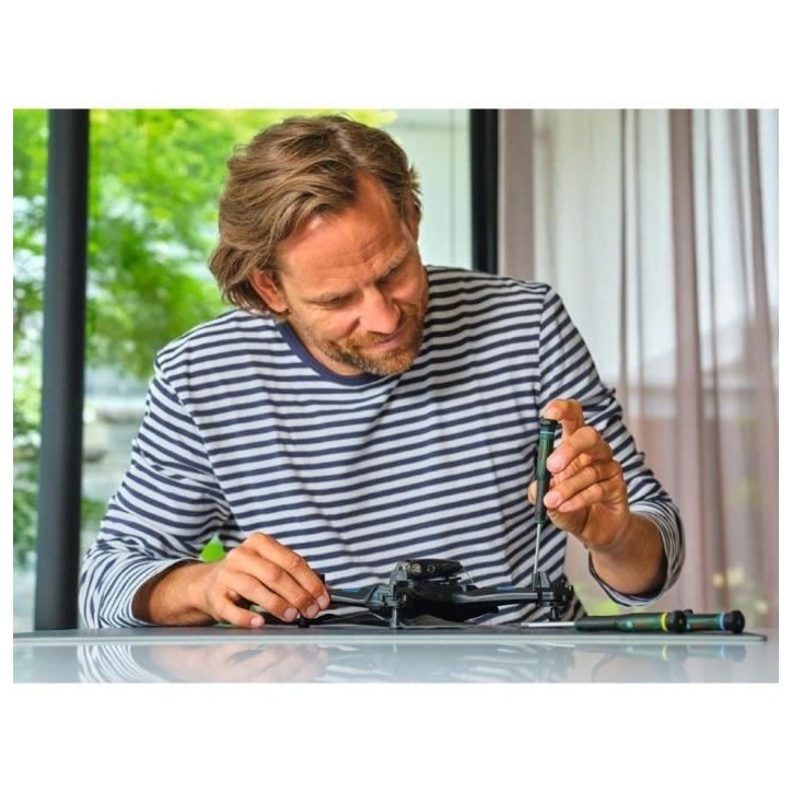 Bosch Set de tournevis 8 pcs ( pour bricolage/modélisme/artisanat embouts précis et magnétiques PH/TX/HEX/Plat) Bosch Set de tournevis 8 pcs ( pour bricolage/modélisme/artisanat embouts précis et magnétiques PH/TX/HEX/Plat)
