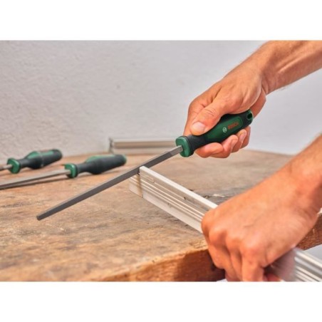 Bosch Set de 5 limes (limes ronde/demi-ronde/plate/triangulaire/carrée acier au carbure dur course moyenne 2 Softgrip)