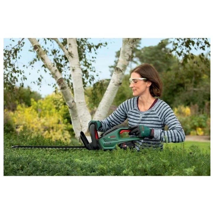 Taille haies sans fil UniversalHedge Cut 18-55 sans batterie Bosch