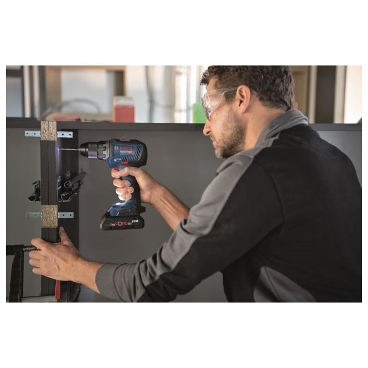 Perceuse-visseuse Bosch Professional GSR 18V-21 + 3 batteries 2,0Ah + chargeur GAL 18V-20 - 0615990L88