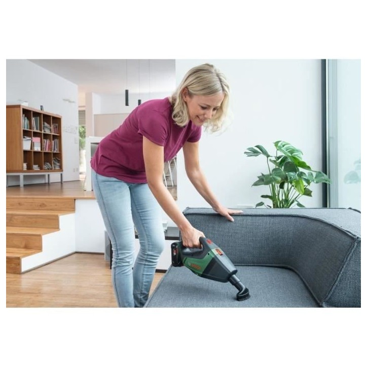 Aspirateur a main sans-fil Bosch - UniversalVac18 SET 1 batterie 2,5Ah