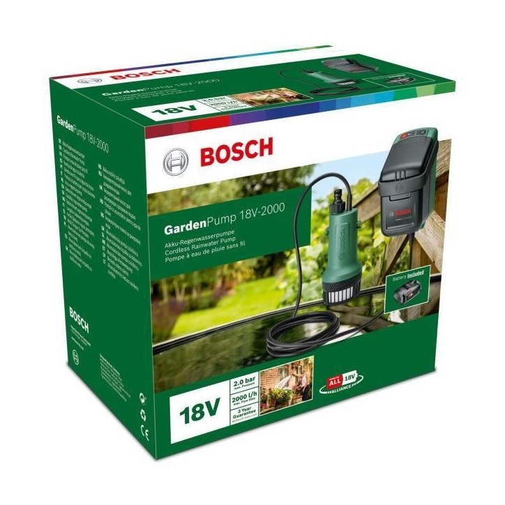 Pompe submersible Bosch - GardenPump 18V-2000 (avec fixation murale et de réservoir et tuyau d'arrosage de 2,5 m) Pompe submersible Bosch - GardenPump 18V-2000 (avec fixation murale et de réservoir et tuyau d'arrosage de 2,5 m)