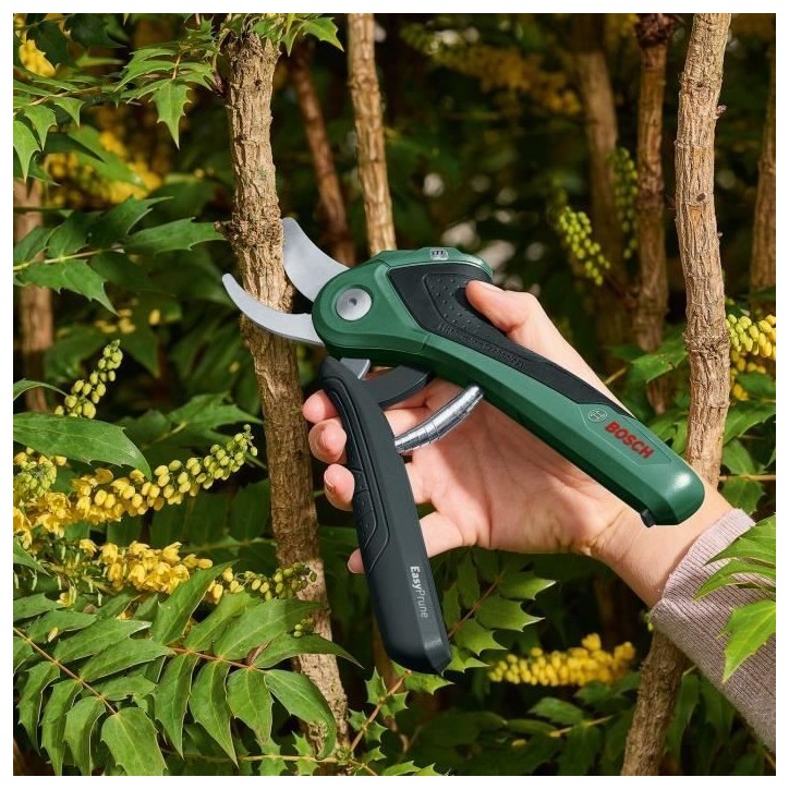 Sécateur sans fil Bosch - EasyPrune Bosch (450 coupes par charge de batterie, coupe jusqu'a 25 mm)