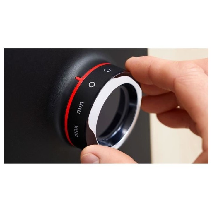 Hachoir a viande Série 4 - BOSCH - MFWS430B - 3 grilles de hachoir - Marche arriere - Noir Hachoir a viande Série 4 - BOSCH - MFWS430B - 3 grilles de hachoir - Marche arriere - Noir