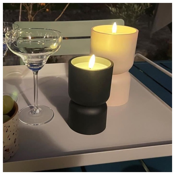 Lampe de table d'extérieur - BRILLIANT - LOVERE - Forme bougie - Plastique - 3 W - Noir Lampe de table d'extérieur - BRILLIANT - LOVERE - Forme bougie - Plastique - 3 W - Noir