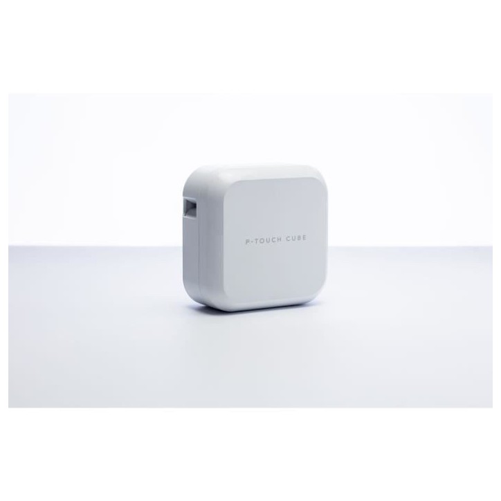 Etiqueteuse BROTHER PT-P710BTH - Connectable PC et bluetooth