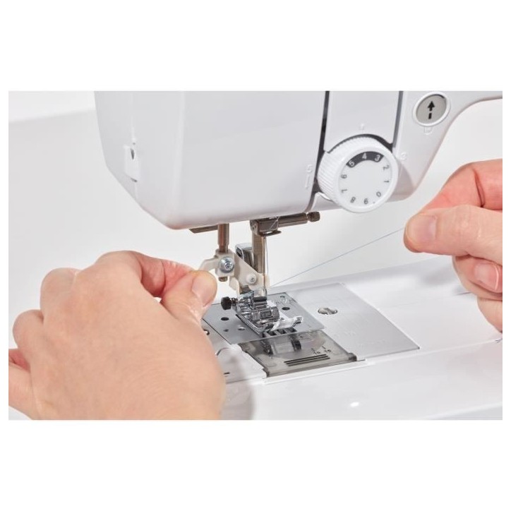 Machine a coudre électronique BROTHER FS40s - 40 points de couture - Enfile-aiguille automatique - Ecran LCD