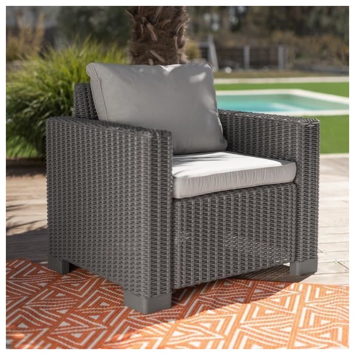 Salon de jardin résine tressée imitation rotin ALLIBERT avec table basse - 5 personnes - California - Beige Salon de jardin résine tressée imitation rotin ALLIBERT avec table basse - 5 personnes - California - Beige