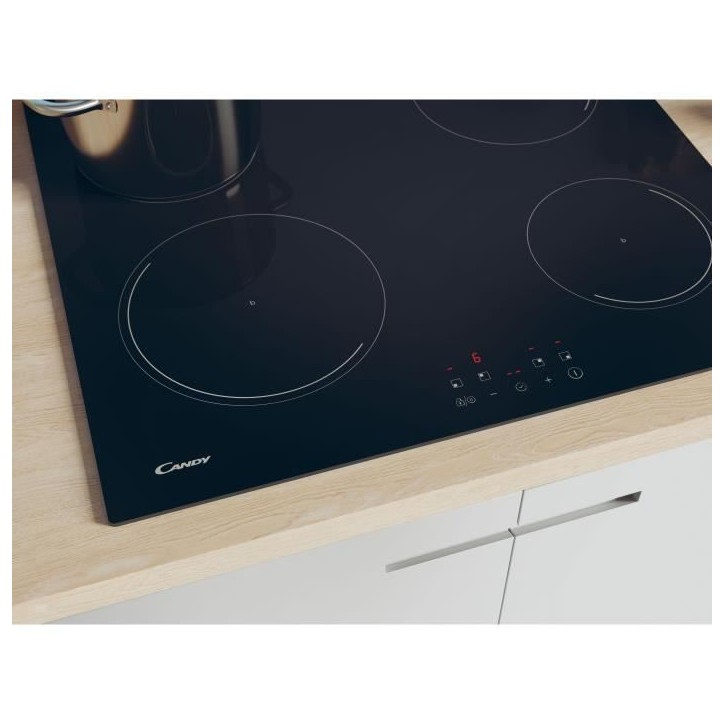 Plaque induction CANDY - 4 feux - 21 cm - CI642CBB/1 Plaque induction CANDY - 4 feux - 21 cm - CI642CBB/1