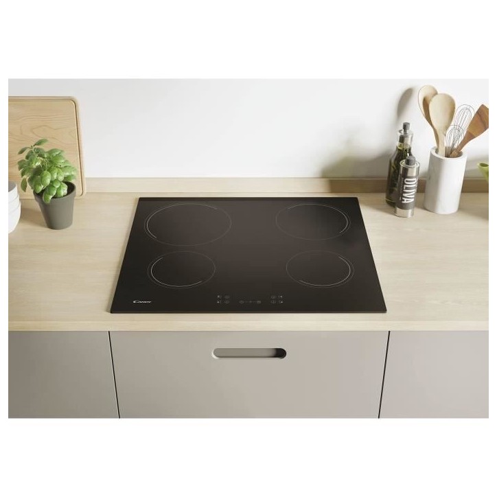 Plaque de cuisson vitrocéramique CANDY CH64CCB - 4 foyers - L 56 x P 49 cm - Revetement verre noir
