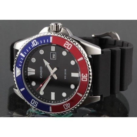 Montre - CASIO - Collection Homme - Noir - Acier - Étanchéité 20 bars