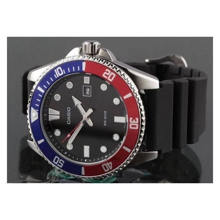 Montre - CASIO - Collection Homme - Noir - Acier - Étanchéité 20 bars Montre - CASIO - Collection Homme - Noir - Acier - Étanchéité 20 bars