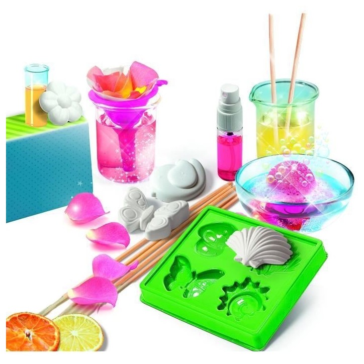Coffret Beauté DIY - Clementoni - Savons en forme de coquillages, papillons et soleils - Enfant 8 ans et plus