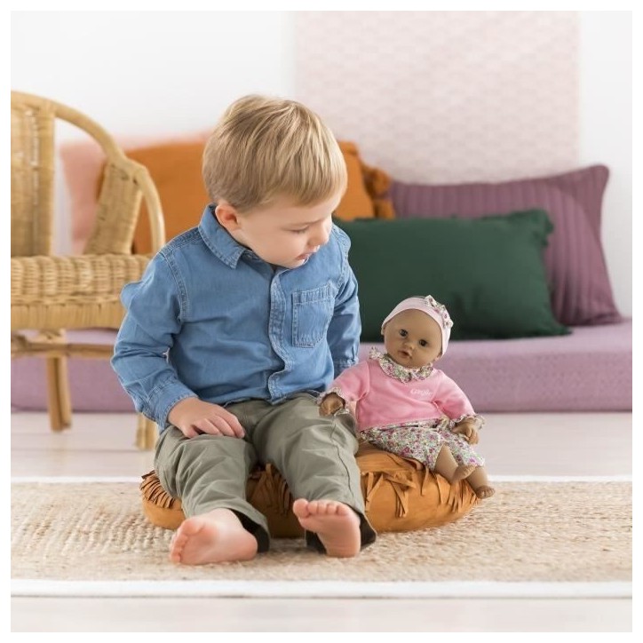 Mon Premier Poupon COROLLE - Bébé Calin Maria - 30 cm - senteur de vanille - des 18 mois Mon Premier Poupon COROLLE - Bébé Calin Maria - 30 cm - senteur de vanille - des 18 mois
