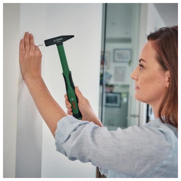 Bosch Set d'outils a main « Universal » 17 pieces (kit d'outils de réparation polyvalent pour travaux a domicile) Bosch Set d'outils a main « Universal » 17 pieces (kit d'outils de réparation polyvalent pour travaux a domicile)