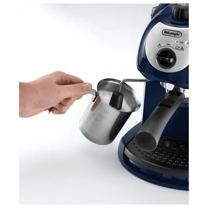 Machine expresso classique DELONGHI EC191CD - Bleu nuit Machine expresso classique DELONGHI EC191CD - Bleu nuit