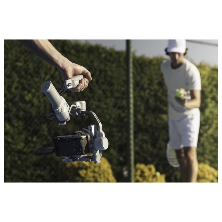 Stabilisateur caméra - DJI - RS 4 Mini Combo - Pack complet pour créateurs Stabilisateur caméra - DJI - RS 4 Mini Combo - Pack complet pour créateurs