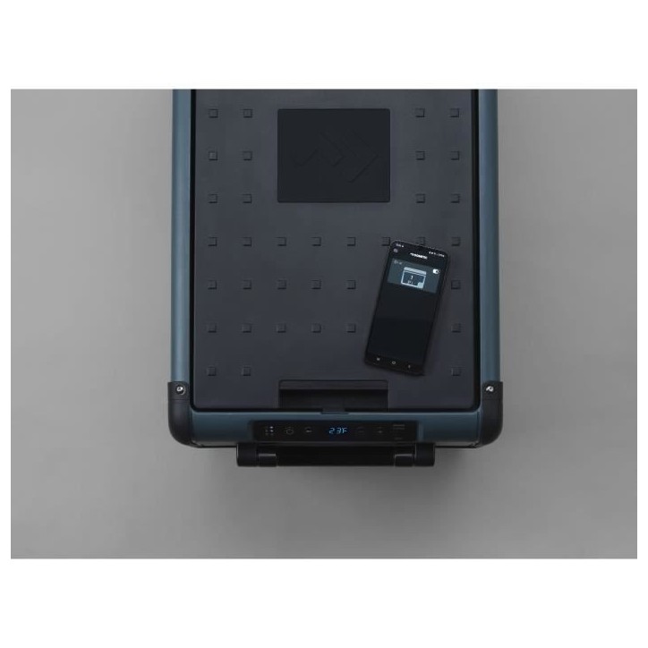 Glaciere électrique portable - DOMETIC - CFX2 45 - A compression - 45 litres - 12 V - 24 V - 230 V - de +20° a -22°C - Bleu Glaciere électrique portable - DOMETIC - CFX2 45 - A compression - 45 litres - 12 V - 24 V - 230 V - de +20° a -22°C - Bleu