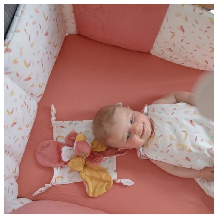 Tour de lit adaptable - DOMIVA - Happy - Motif plume coloré - 30x180 cm - Rouge Tour de lit adaptable - DOMIVA - Happy - Motif plume coloré - 30x180 cm - Rouge