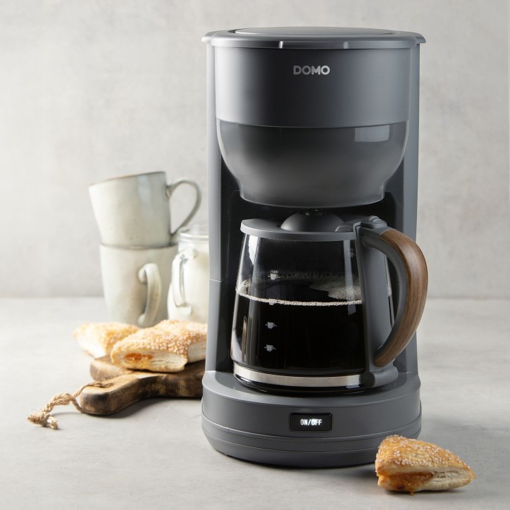 Cafetiere filtre - DOMO - DO754K - 1,25 L - 10 tasses - Gris / Bois Cafetiere filtre - DOMO - DO754K - 1,25 L - 10 tasses - Gris / Bois