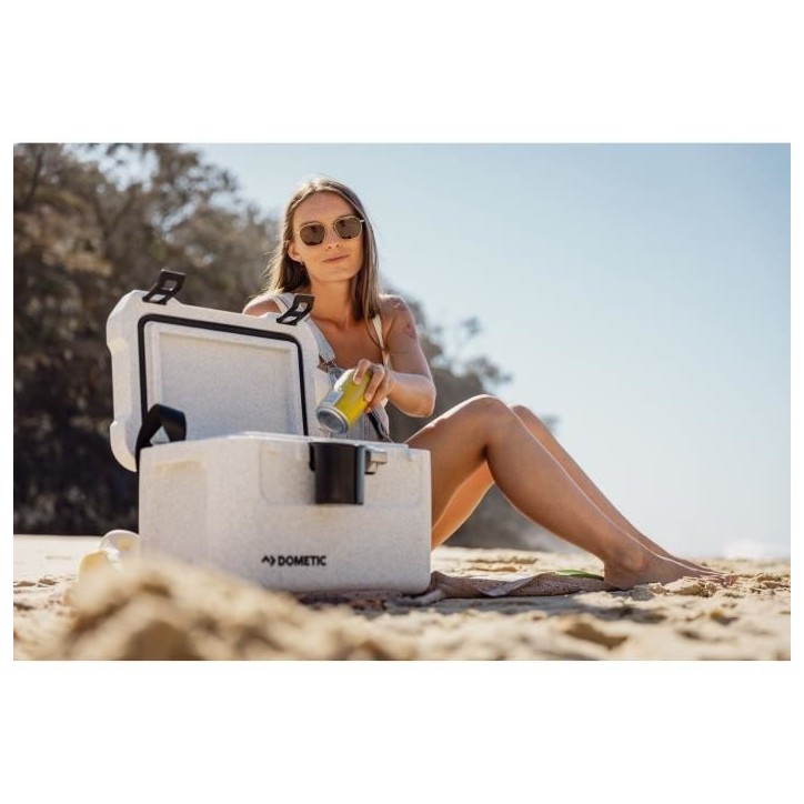 Glaciere isotherme - DOMETIC - Cool Ice CI 15 - 15L - Conserve la glace plusieurs jours - Glow Glaciere isotherme - DOMETIC - Cool Ice CI 15 - 15L - Conserve la glace plusieurs jours - Glow