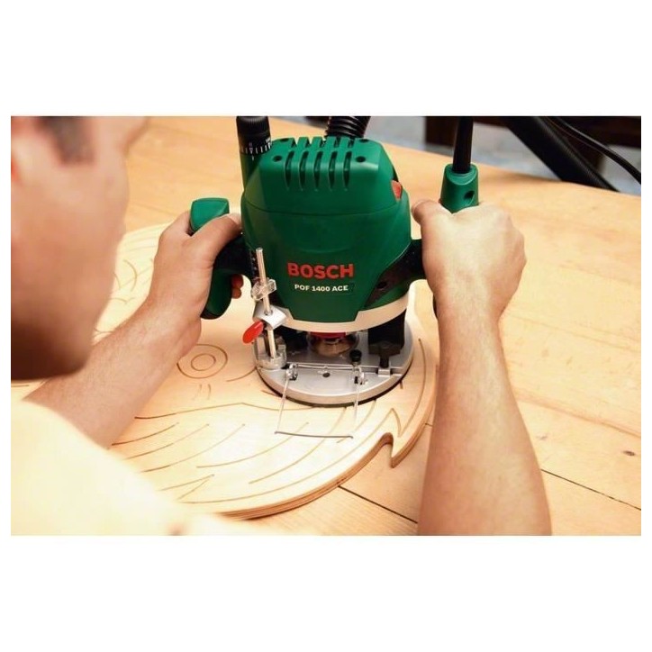 Défonceuse Bosch - POF 1400 ACE (1400W, livrée avec set d'accessoires)