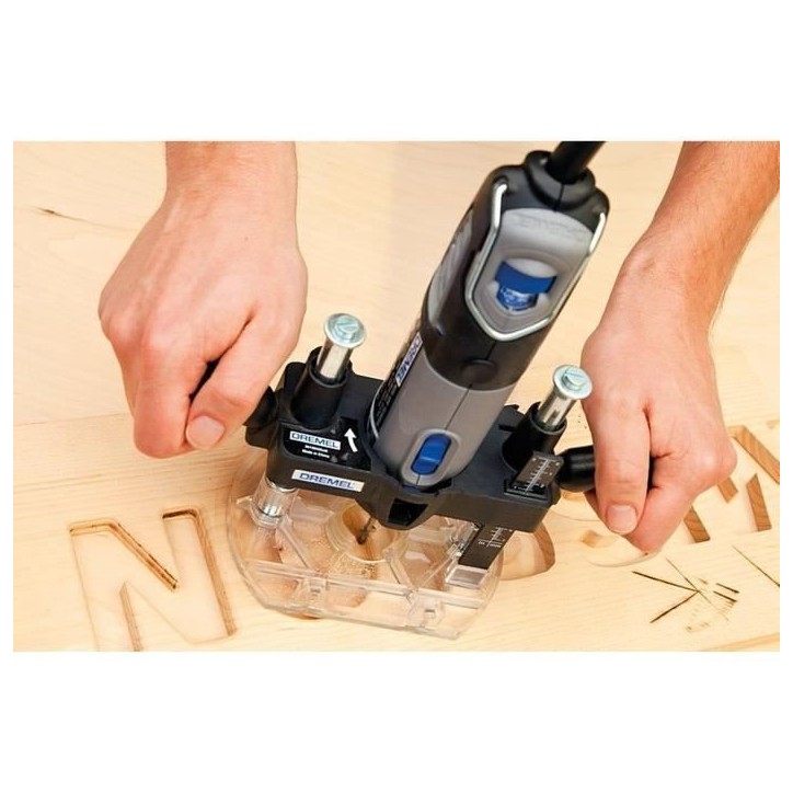 Defonceuse plongeante DREMEL 335 - Pour outil multi-usage type 3000 ou 4000 - Bois - Gris Defonceuse plongeante DREMEL 335 - Pour outil multi-usage type 3000 ou 4000 - Bois - Gris