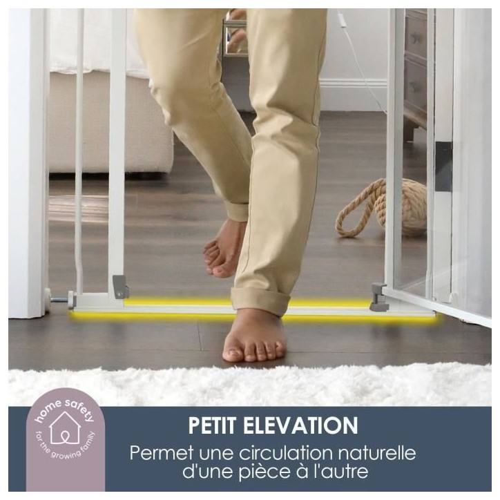 Barriere de sécurité a panneau transparent - DREAMBABY - Fonction maintien en position ouverte- Bas anti-chute - Blanc Barriere de sécurité a panneau transparent - DREAMBABY - Fonction maintien en position ouverte- Bas anti-chute - Blanc