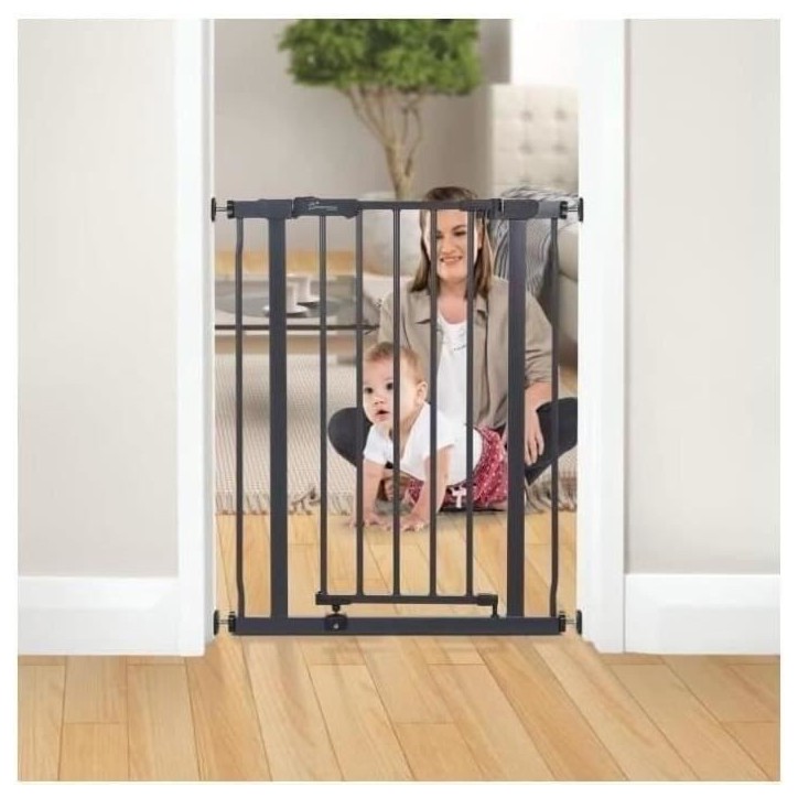 Barriere de sécurité - DREAMBABY - AVA - Montée par pression - 61-68 x 75 cm - Double verrouillage - Anthracite Barriere de sécurité - DREAMBABY - AVA - Montée par pression - 61-68 x 75 cm - Double verrouillage - Anthracite