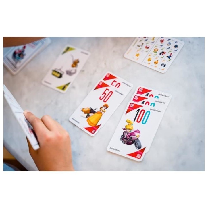MILLE BORNES MARIO KART 2023 - Jeu de cartes - DUJARDIN - Parcourez les 1000 Bornes aux côtés de Mario et ses amis!