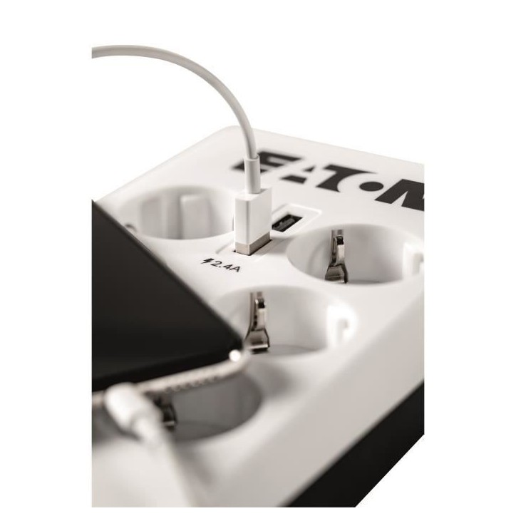Multiprise/Parafoudre - EATON Protection Box 6 Tel USB FR - PB6TUF - 6 prises FR + 1 prise tel/RJ + 2 ports USB - Blanc & Noir Multiprise/Parafoudre - EATON Protection Box 6 Tel USB FR - PB6TUF - 6 prises FR + 1 prise tel/RJ + 2 ports USB - Blanc & Noir